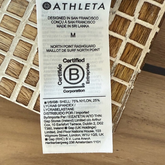 Athleta North Point Rashguard - Picture 6 of 13